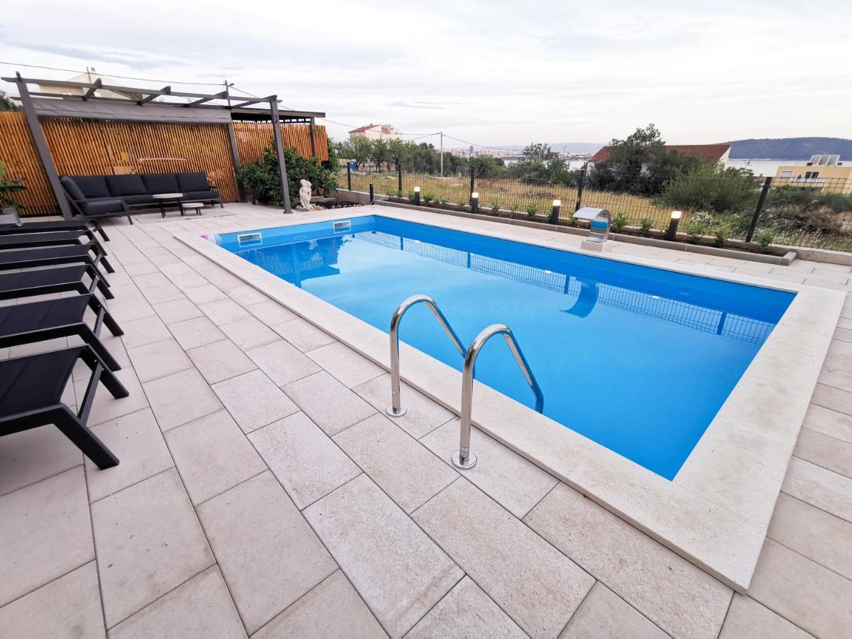 A4 Apartmani Kevic Kaštela Extérieur photo