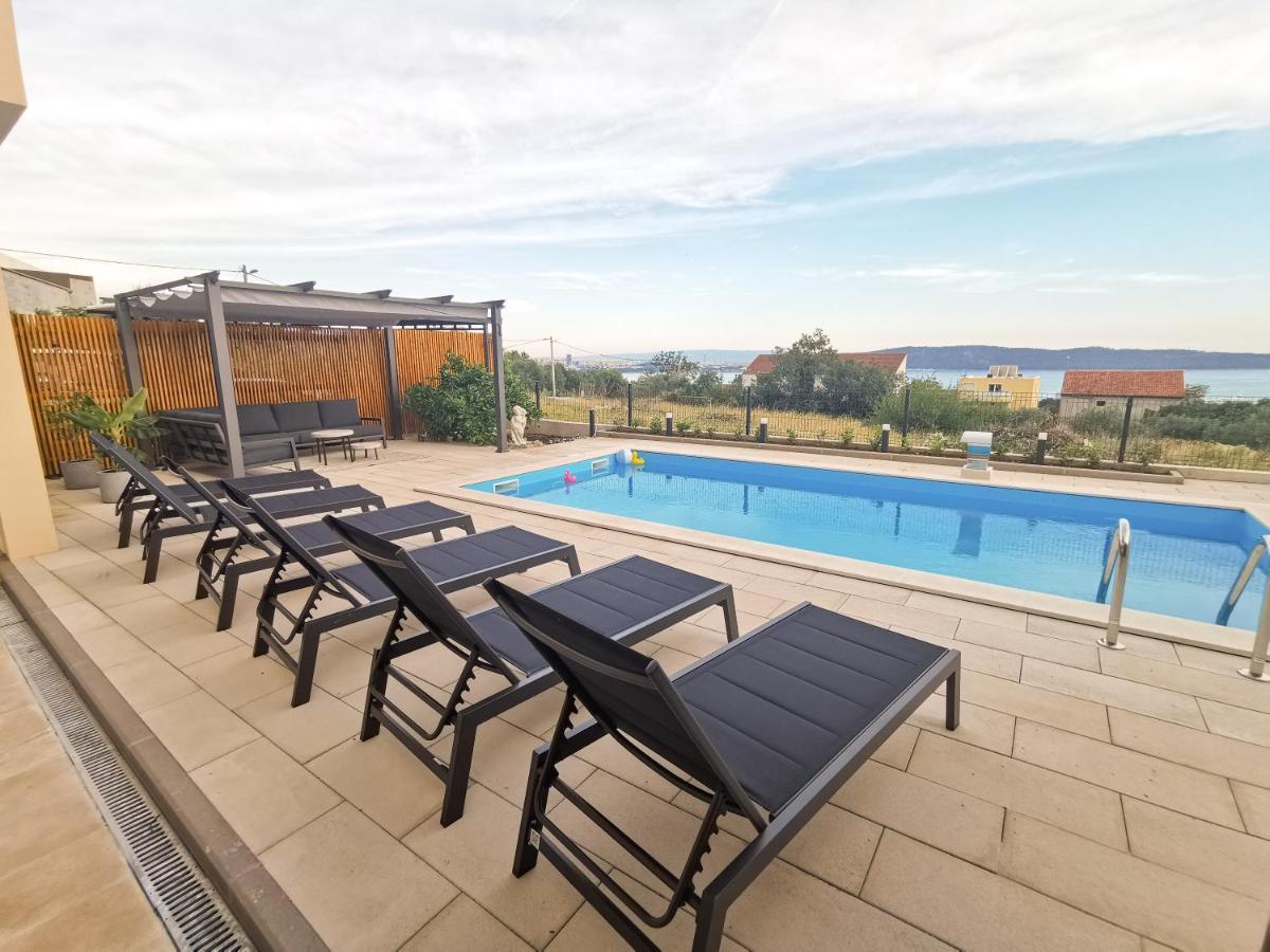A4 Apartmani Kevic Kaštela Extérieur photo